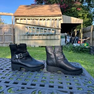 Zodiac Womens Miller ‎ Black Leather Lug Sole Ankle Booties Shoes size 9